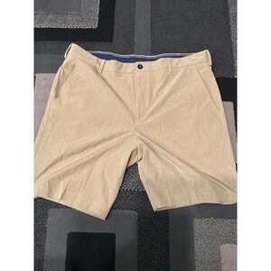 Izod Advantage Performance Shorts Mens 38 Khaki Excellent